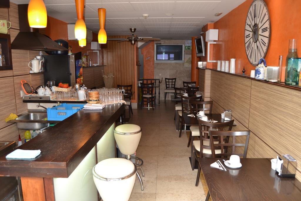 Hostal Don Juan I Alcala de Henares Ngoại thất bức ảnh