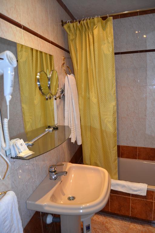 Hostal Don Juan I Alcala de Henares Phòng bức ảnh