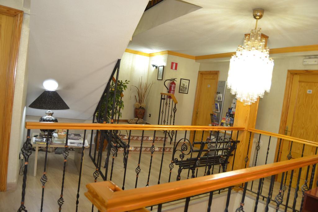Hostal Don Juan I Alcala de Henares Ngoại thất bức ảnh